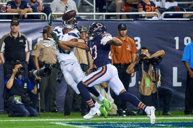 Seahawks pelean por los playoffs mientras los Bears intentan evitar el colapso