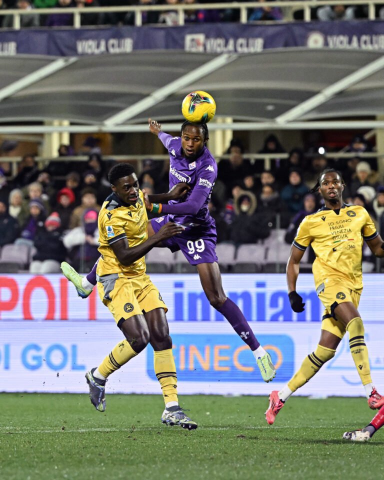 Udinese le hace la maldad a la Fiorentina