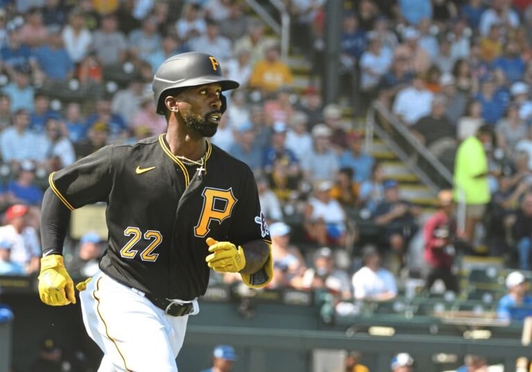 El regreso de una leyenda: McCutchen se queda para su última temporada