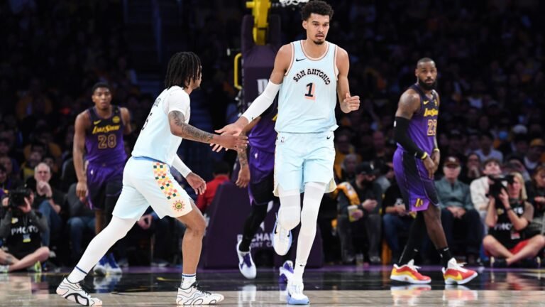 Wembanyama lidera triunfo de los Spurs sobre los Lakers