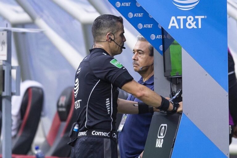 Liga MX estrena VAR Centralizado en el Clausura 2025
