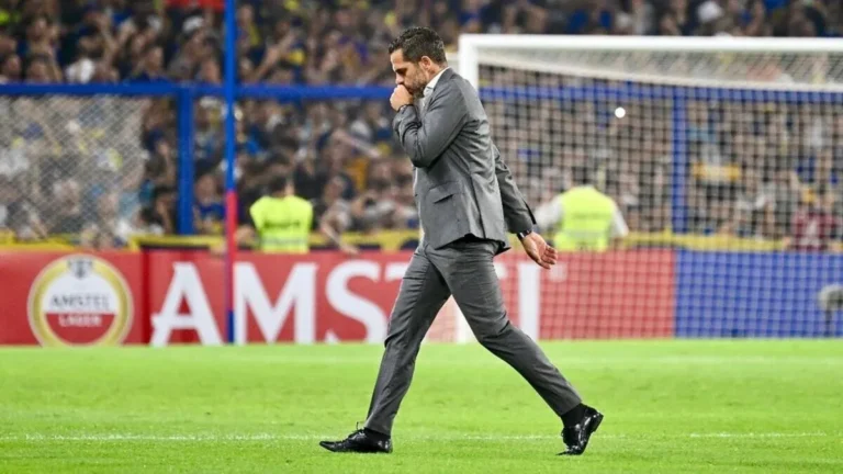 Gago en la cuerda floja: Boca analiza su continuidad