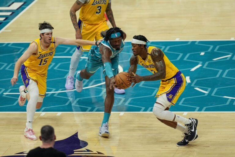 Lakers vs. Hornets: partido reprogramado tras el Juego de Estrellas