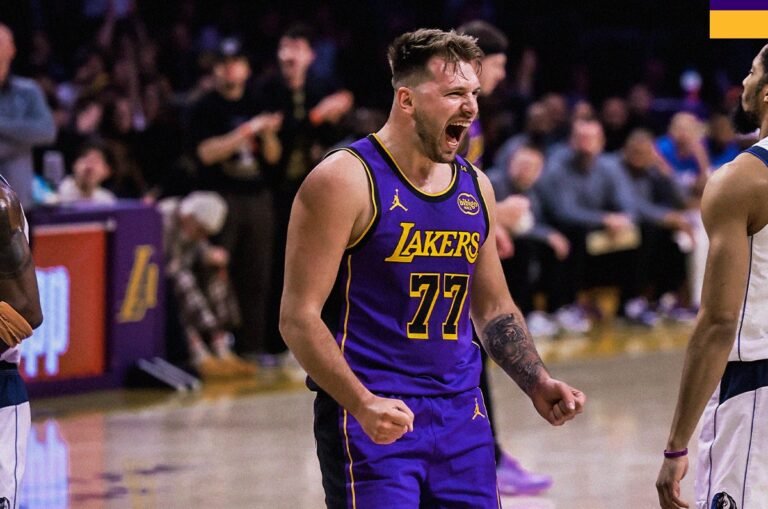 Doncic logra triple-doble en su regreso a Dallas