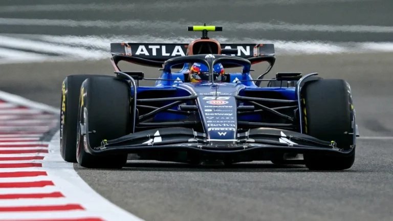 Carlos Sainz cuestiona la pretemporada de la F1