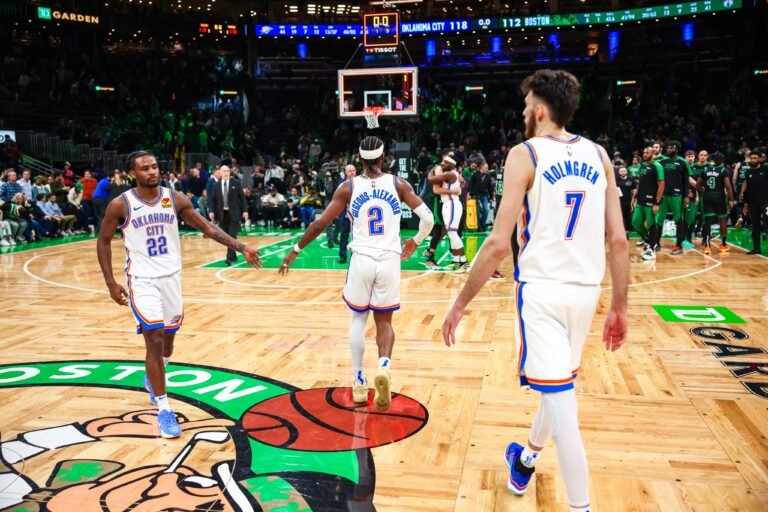Thunder vence a Celtics y envía mensaje rumbo a los playoffs