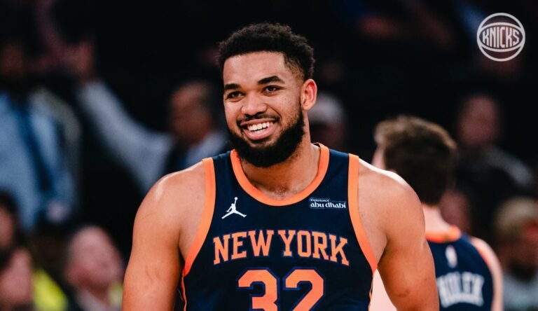 Knicks vencen a Mavericks con triple-doble de Towns