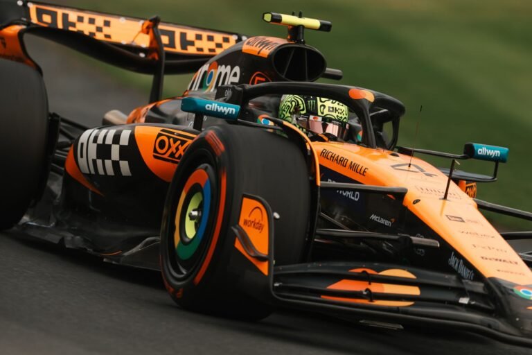 GP de Australia: McLaren domina la clasificación