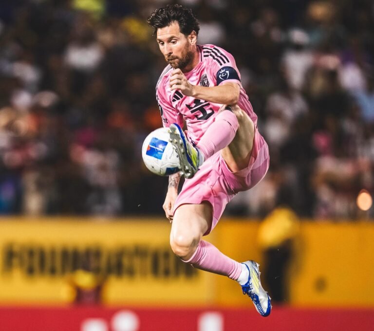 Messi se perderá la doble fecha de eliminatorias con Argentina