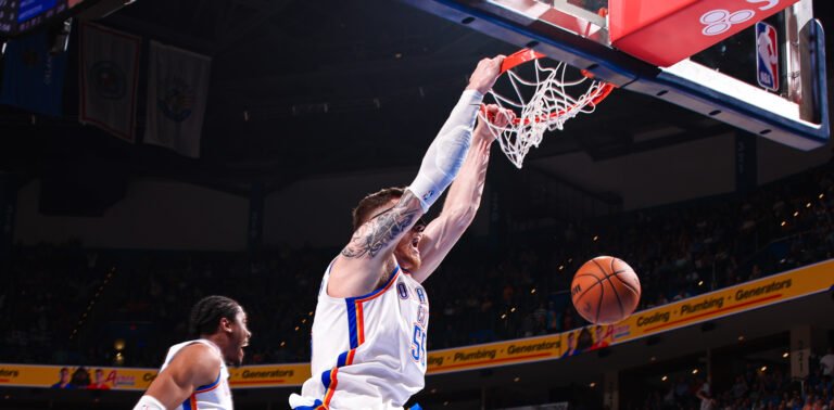 Thunder rompe récord de franquicia con su victoria número 61