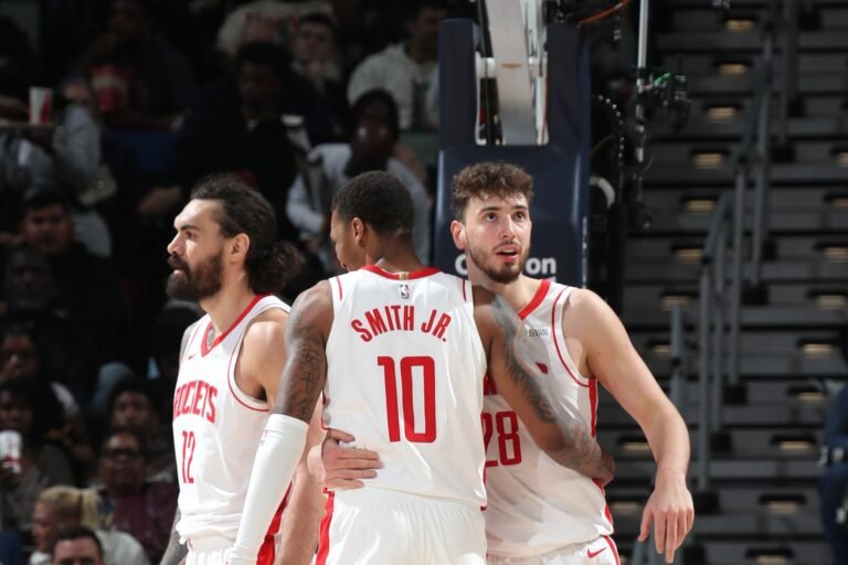 Rockets se imponen ante los Pelicans 109-97