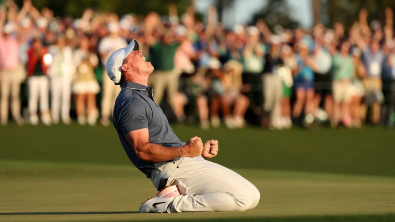 McIlroy gana el Masters y entra al club de leyendas con Grand Slam