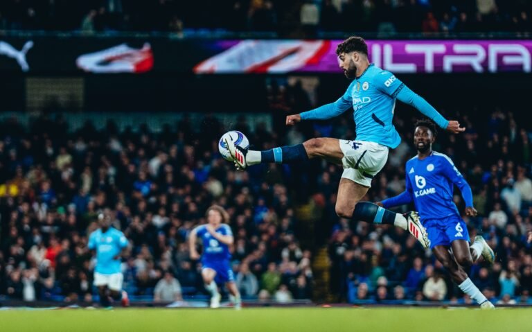 City vence al Leicester y sigue en la lucha por la Champions