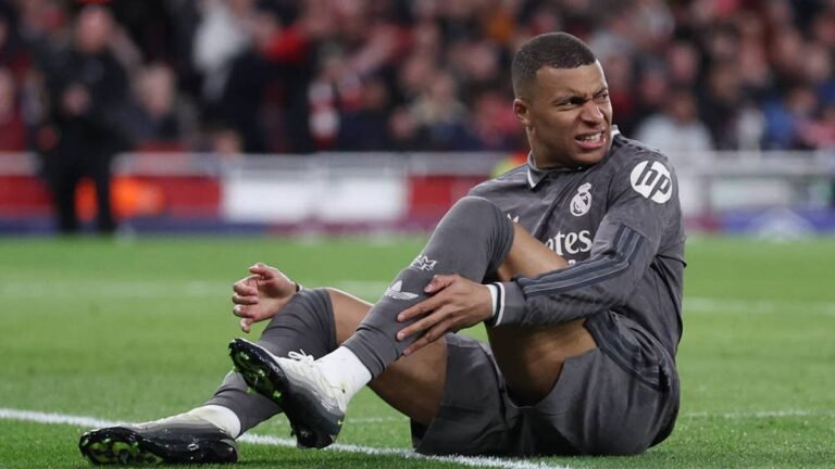 Mbappé demanda al PSG por 55 millones de euros