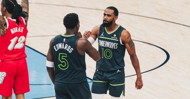 Edwards anota 44 puntos y lidera récord de Minnesota