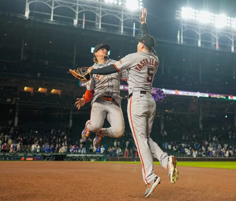 San Francisco explota en extrainnings para igualar serie