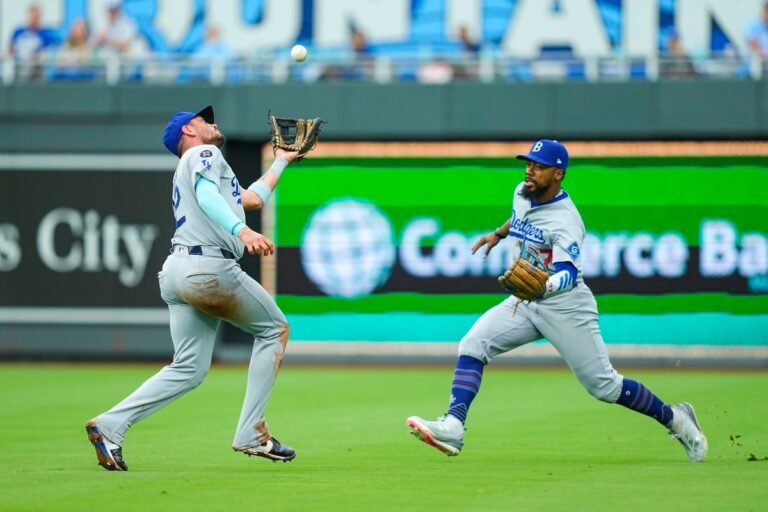 Dodgers consolidan su dominio ante los Royals