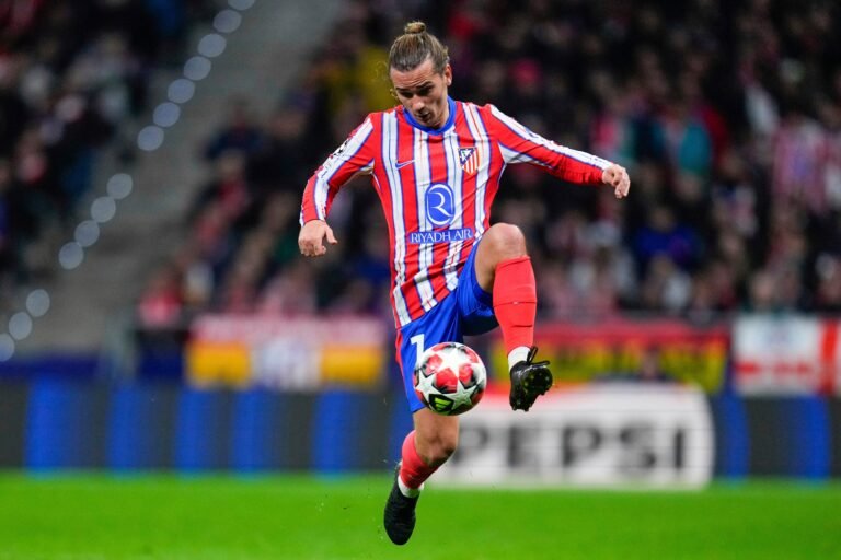 Griezmann renueva con el Atlético de Madrid hasta 2026