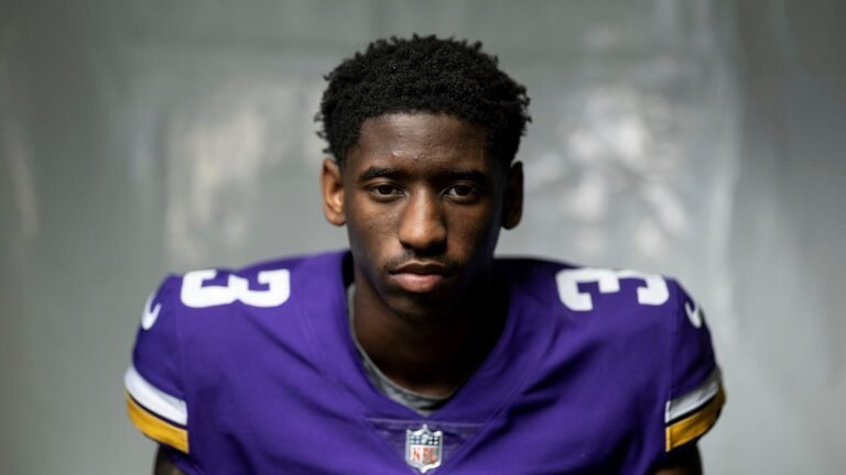 DUI y decepción: Jordan Addison tambalea su ascenso en la NFL