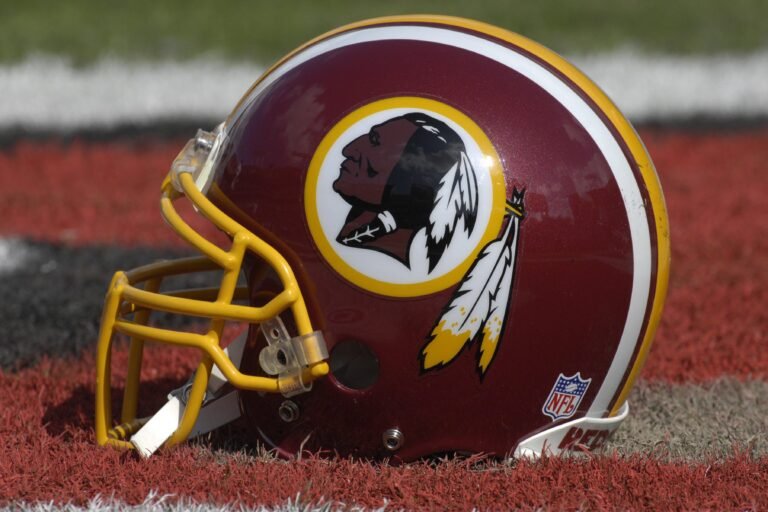 “Trump exige el regreso de los Redskins”: nueva tormenta política y cultural sacude a la NFL