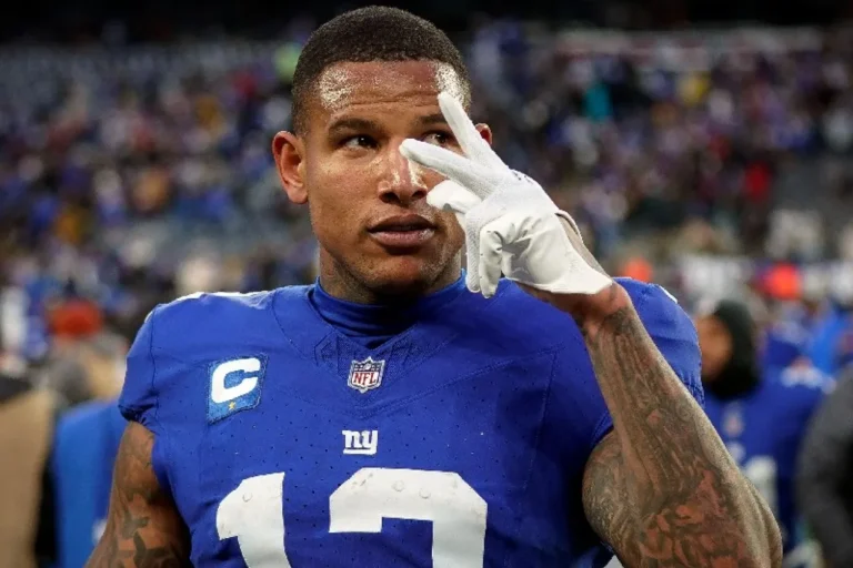 Waller sale del retiro y firma con los Miami Dolphins