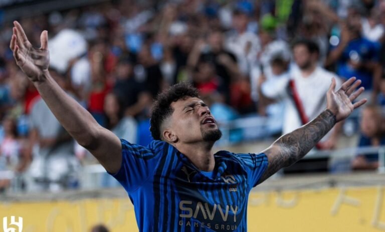 Al-Hilal da la gran sorpresa y elimina al Manchester City en un partido histórico