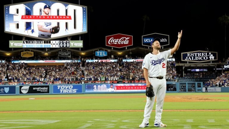 Clayton Kershaw alcanza la histórica marca de 3,000 ponches en la MLB