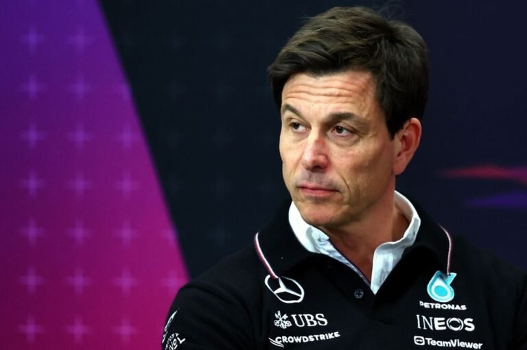 Tensión en el paddock: Toto Wolff lanza dardo a la FIA por posible llegada de Christian Horner