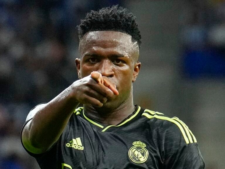 Aumento alarmante de abusos raciales contra jugadores negros en el arranque de la temporada futbolística europea