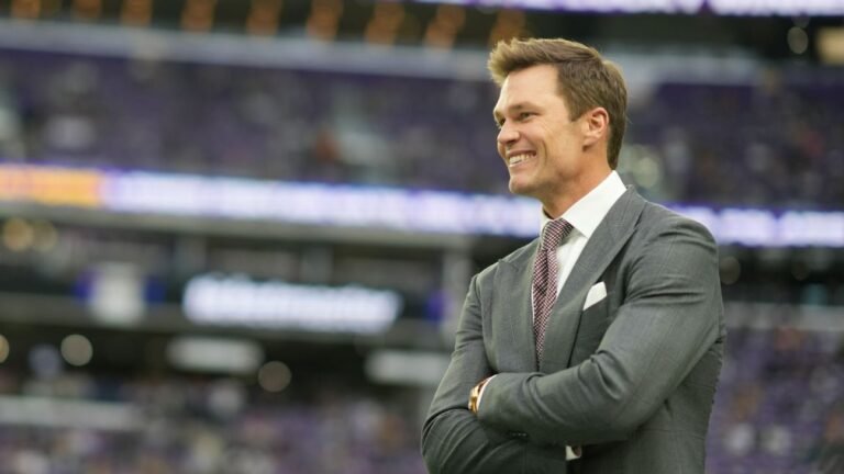 Tom Brady responde con firmeza tras críticas por flexibilización de reglas de la NFL