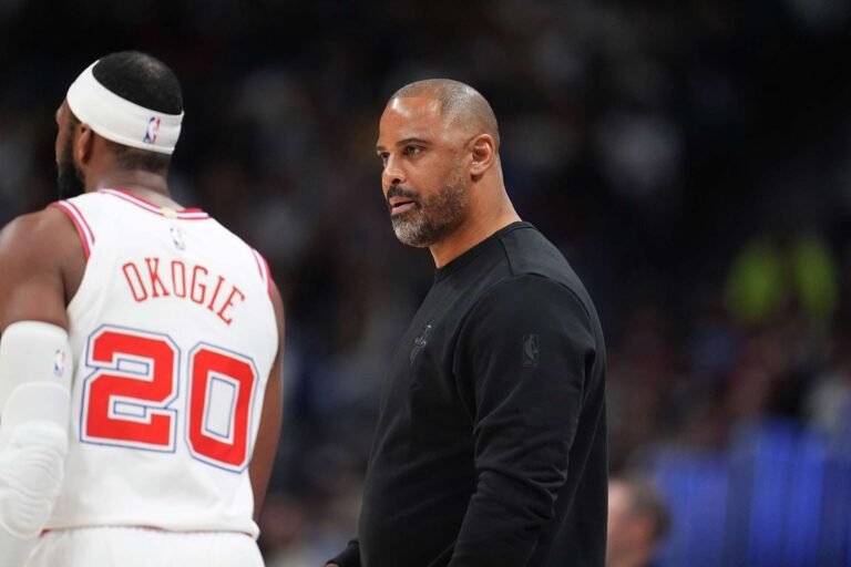 Ime Udoka arremete contra el arbitraje tras polémico cierre entre Rockets y Nuggets