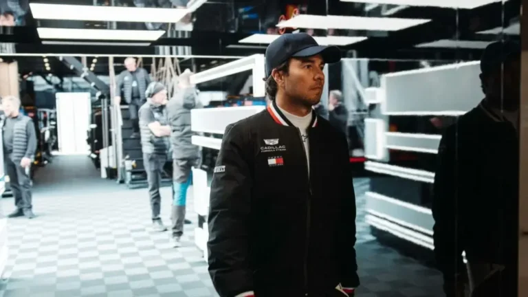 Sergio Pérez minimiza los problemas técnicos en los primeros tests de pretemporada y llama a la calma