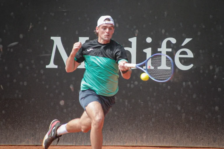 Sancionan a Leonardo Aboian por amaño de partidos: seis años y nueve meses fuera del tenis