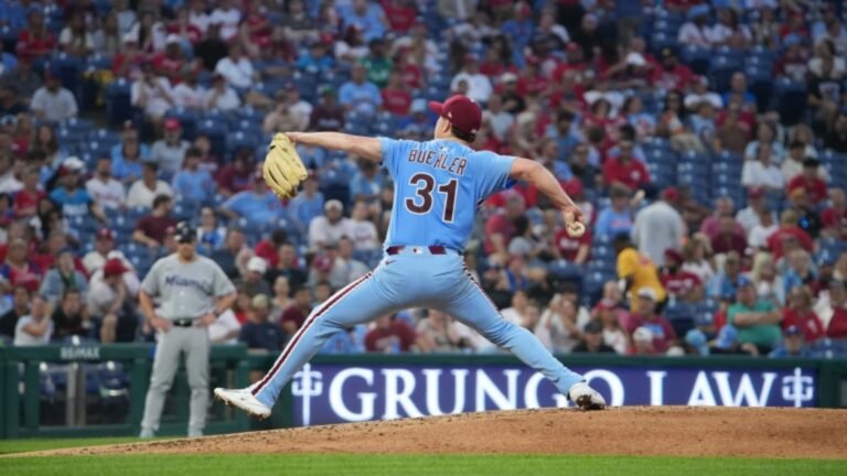 Walker Buehler firma con los Padres y sacude el panorama del Oeste de la Nacional